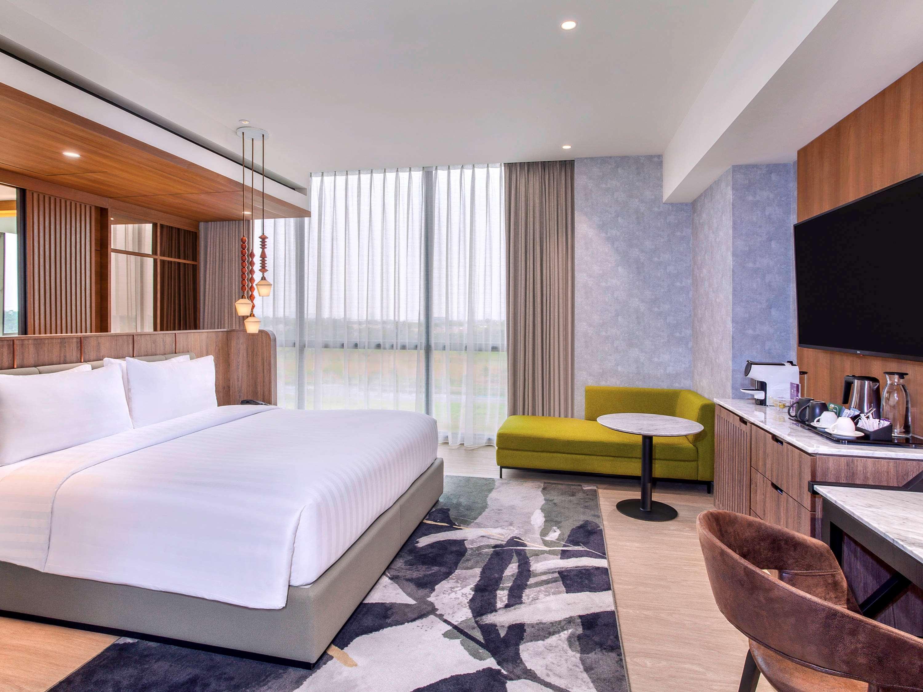 Mercure Tangerang Bsd City Екстериор снимка
