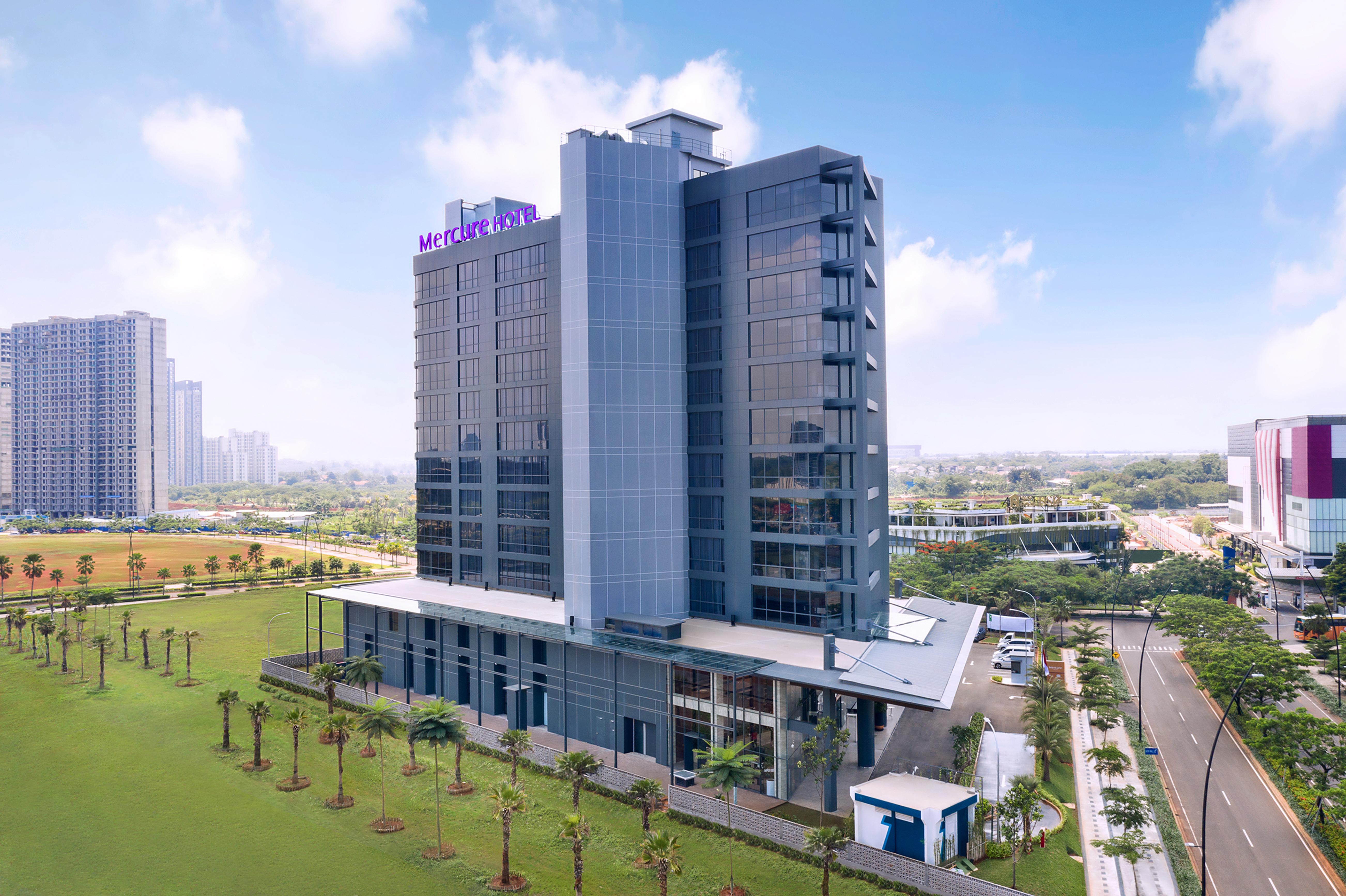 Mercure Tangerang Bsd City Екстериор снимка