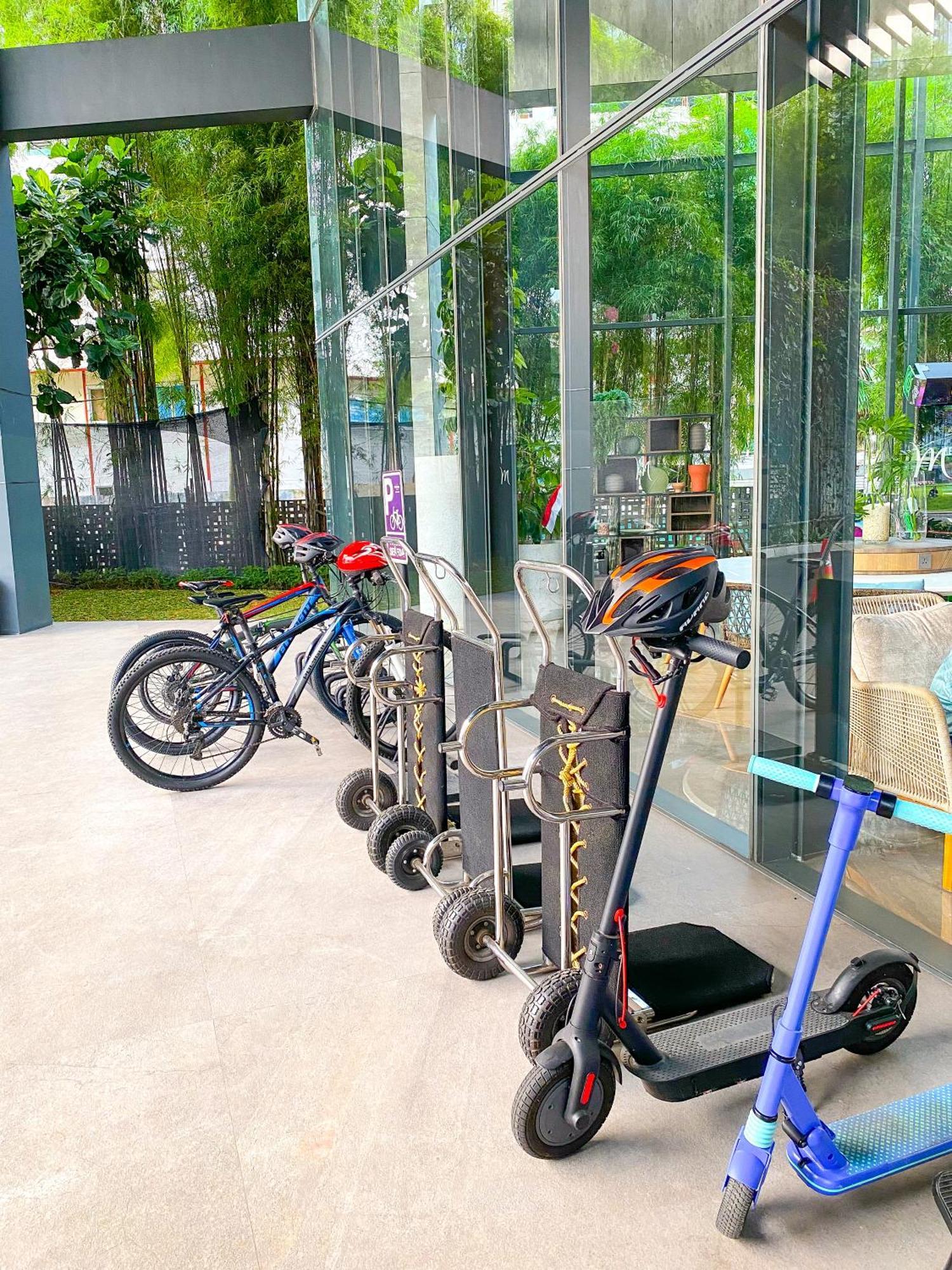 Mercure Tangerang Bsd City Екстериор снимка